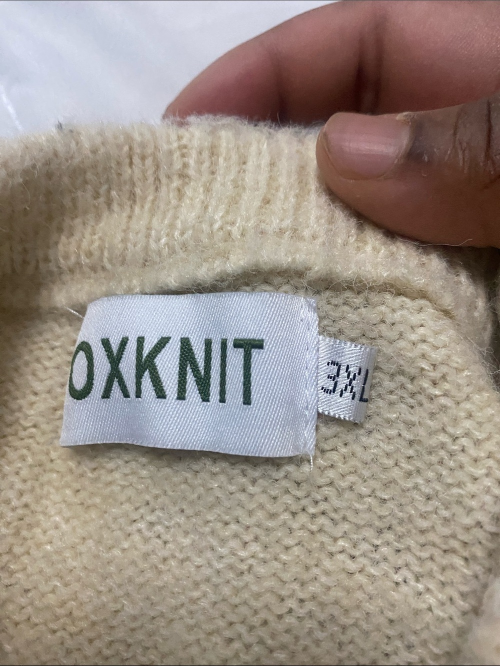 OXKNIT Women's Cream Crewneck Knit Sweater